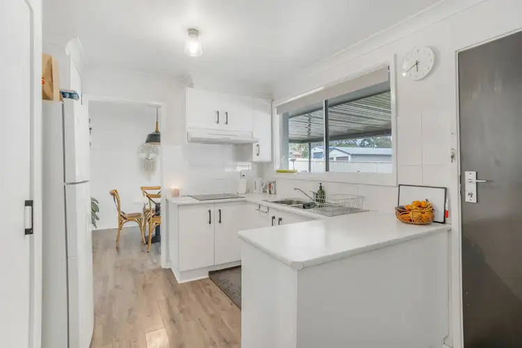 Fifth view of Homely house listing, 7 Evelyn Crescent, Thornton NSW 2322