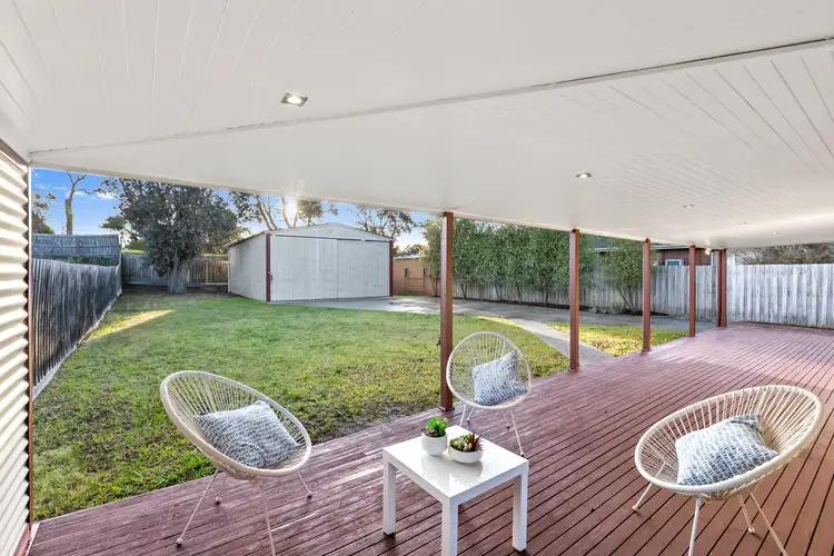 52 Kananook Avenue, Seaford VIC 3198