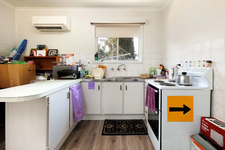 Fifth view of Homely block of units listing, 1 - 4/13 Chenery Street, Wodonga VIC 3690