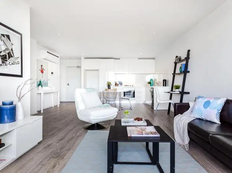 402/277 Raglan Street, Preston VIC 3072