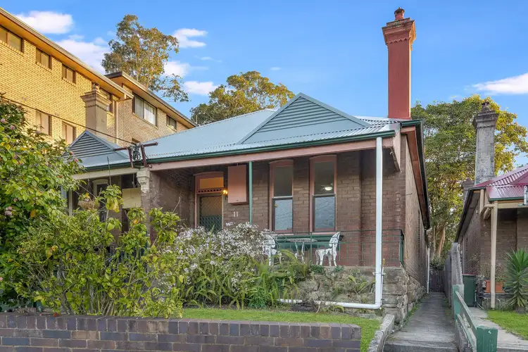 11 Willison Road, Carlton NSW 2218
