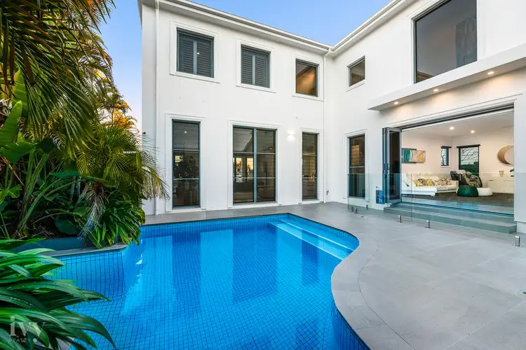 Sixth view of Homely house listing, 2 Queen Guineveres Place, Sovereign Islands QLD 4216