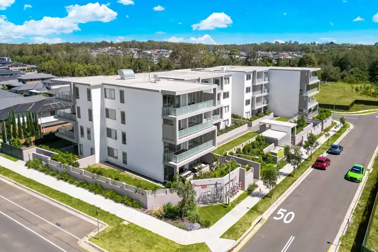 14/5 Drinkwater Lane, Edmondson Park NSW 2174