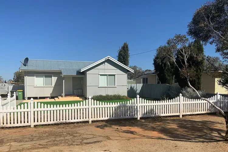 51 Maddock Street