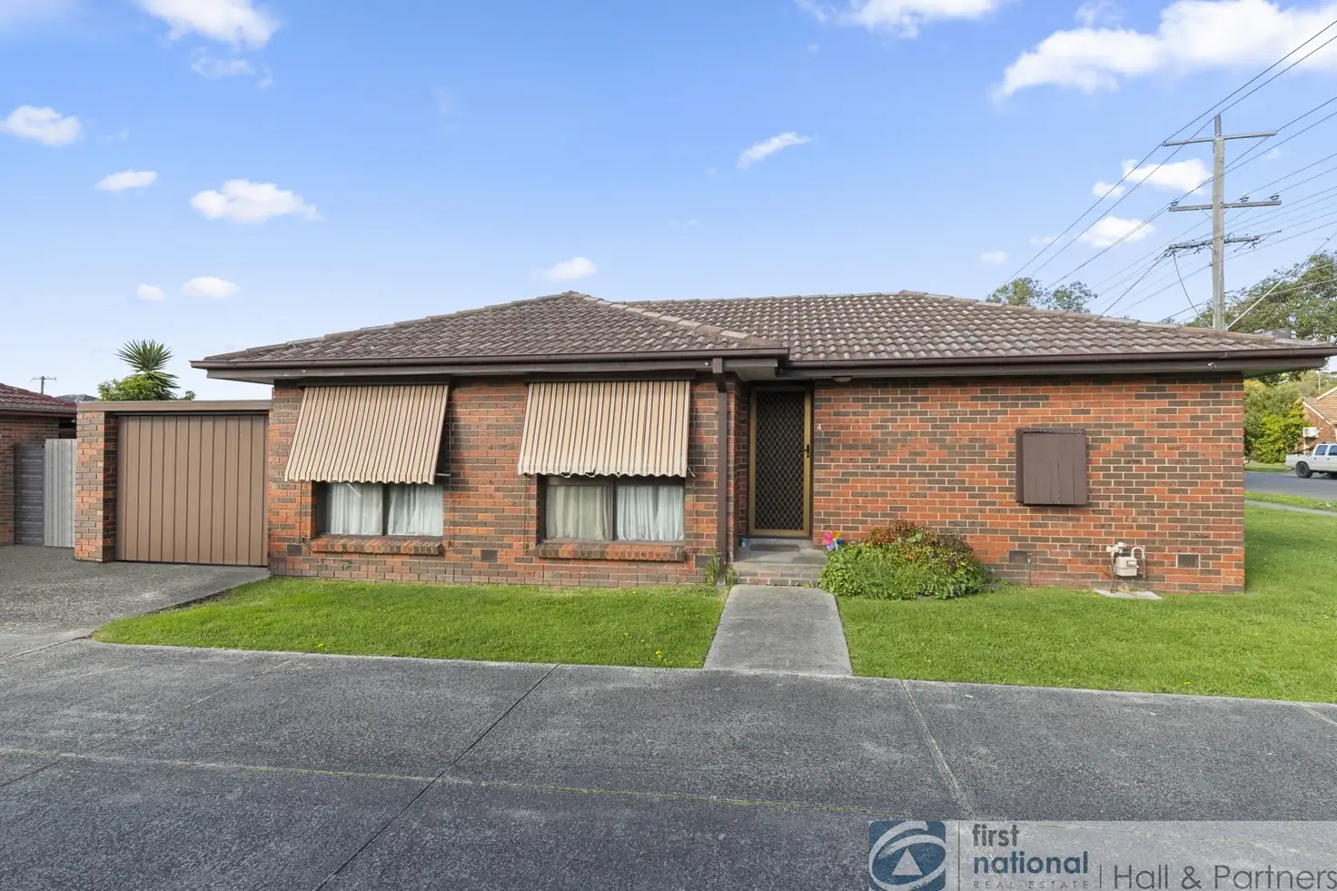 Main view of Homely unit listing, 4/25-27 Henderson Road, Keysborough VIC 3173