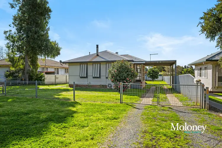 82 Redlands Road, Corowa NSW 2646