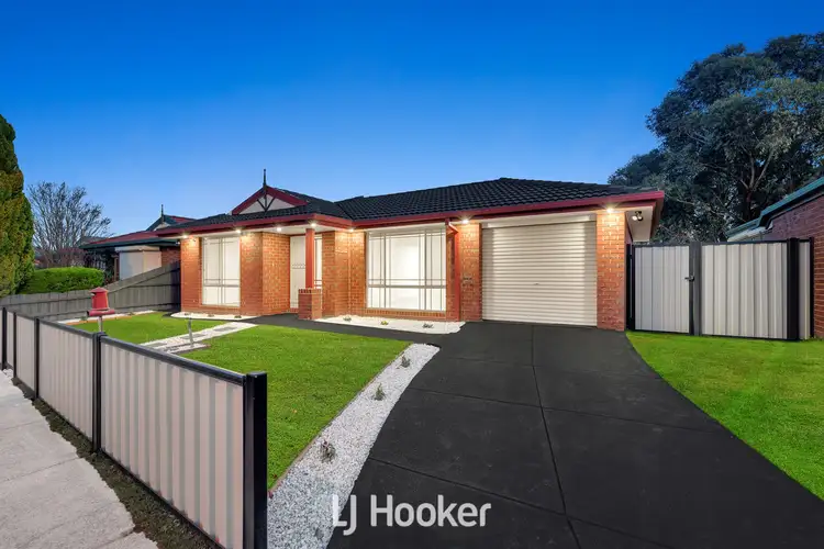 37 Amberly Park Drive, Narre Warren South VIC 3805