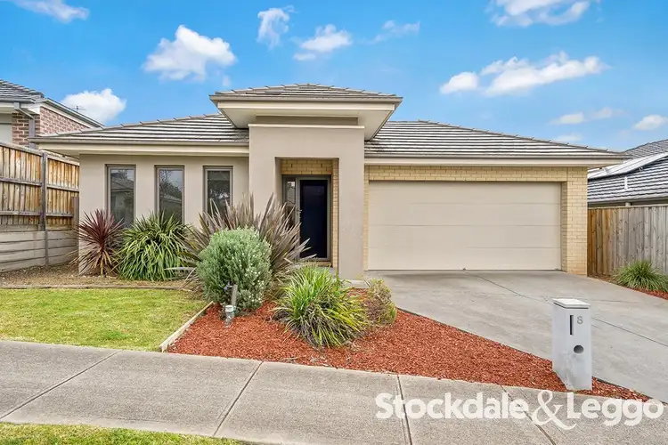 8 Bluejay Road, Doreen VIC 3754