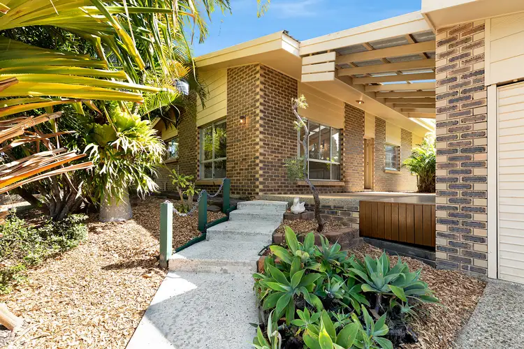 20 Poinciana Avenue, Mooloolaba QLD 4557