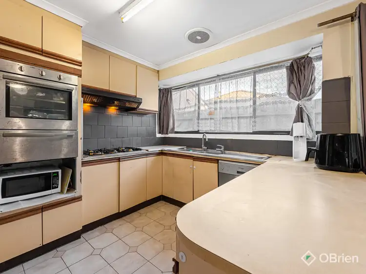 Second view of Homely house listing, 10 Kite Court, Werribee VIC 3030