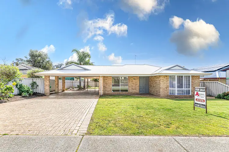 30 Somerville Drive, College Grove WA 6230
