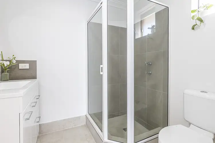 Sixth view of Homely house listing, 30 Somerville Drive, College Grove WA 6230