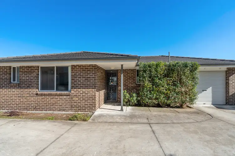 9 Oak Circuit, Raymond Terrace NSW 2324