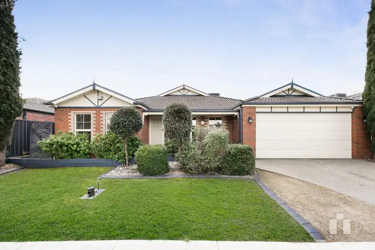 Second view of Homely house listing, 6 McLeod Court, Wallan VIC 3756