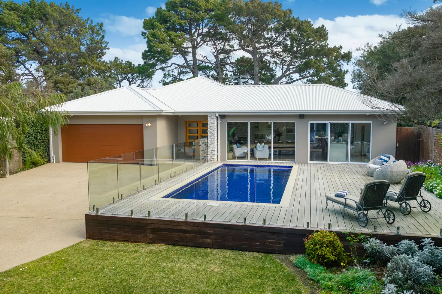 Main view of Homely house listing, 17 Hiskens Street, Sorrento VIC 3943