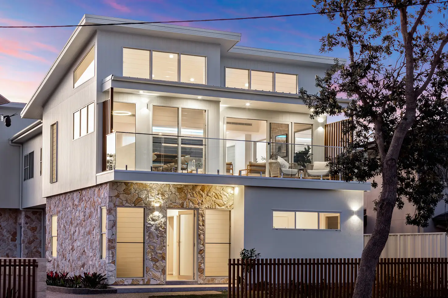 Main view of Homely townhouse listing, 1/127 Bay Road, Blue Bay NSW 2261