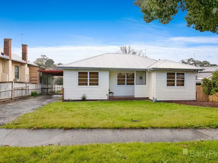 Second view of Homely house listing, 11 Victoria Street, Drouin VIC 3818