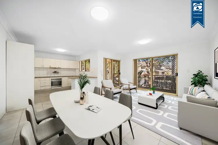 1/94-102 Meredith Street