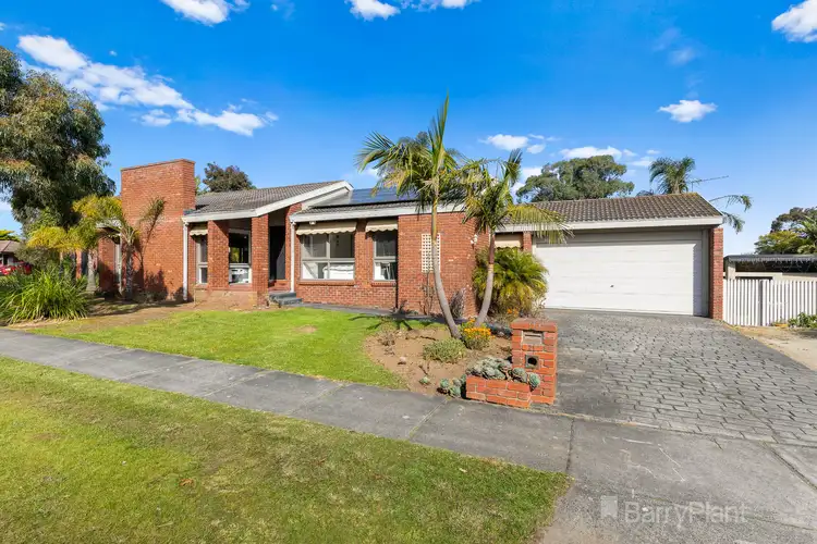 21 Strathavan Drive, Berwick VIC 3806