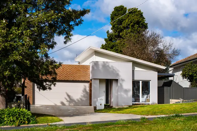 1A James Street, Castlemaine VIC 3450