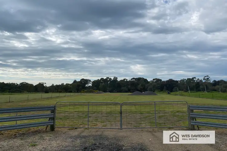 21 Walnut Avenue, Horsham VIC 3400