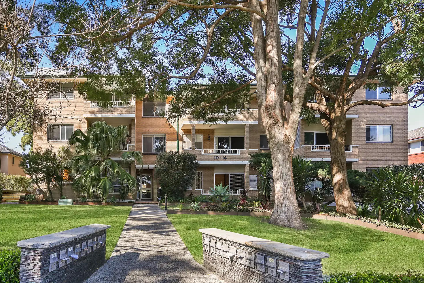 Main view of Homely unit listing, 9/10-14 Gosport Street, Cronulla NSW 2230