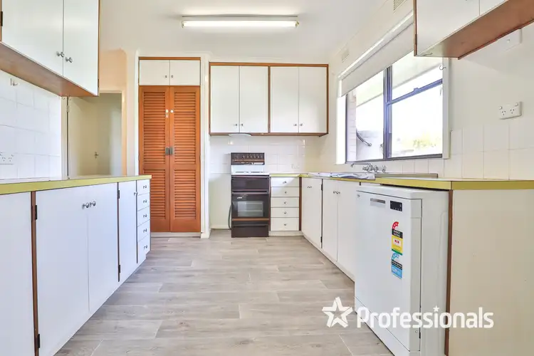 Fourth view of Homely house listing, 5 Kingfisher Court, Mildura VIC 3500