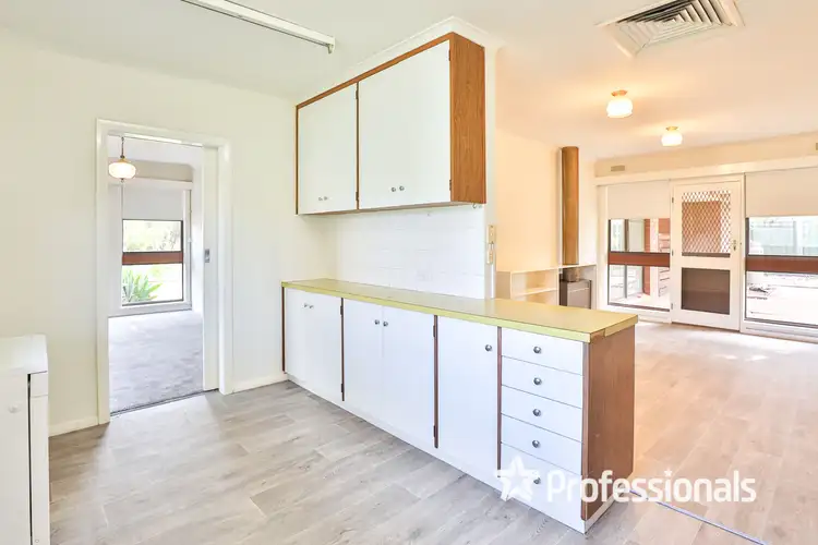Fifth view of Homely house listing, 5 Kingfisher Court, Mildura VIC 3500