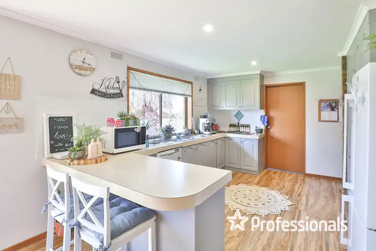 Second view of Homely house listing, 277 Walnut Avenue, Mildura VIC 3500