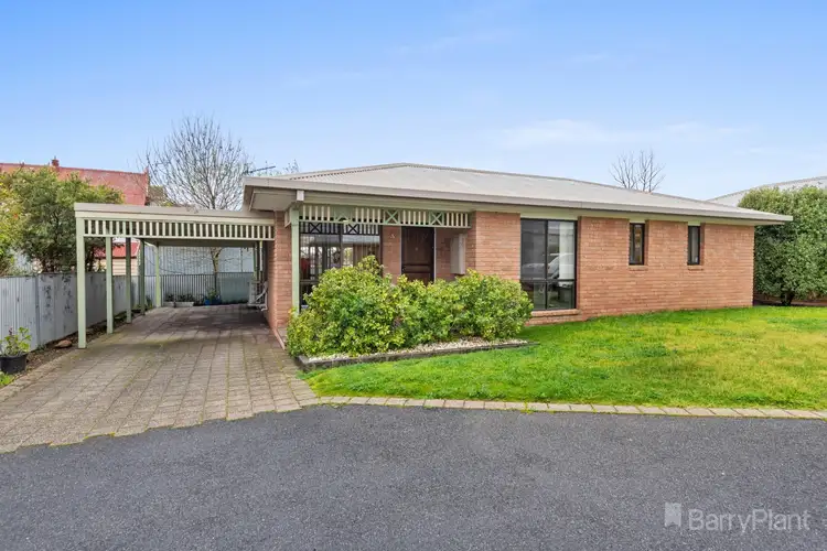 3/12 Lobb Street, North Bendigo VIC 3550