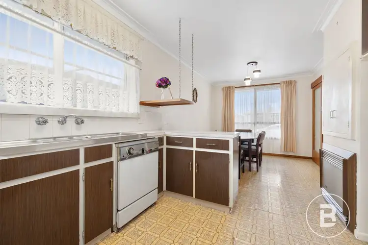 Fifth view of Homely house listing, 5 Maude Street, Wendouree VIC 3355