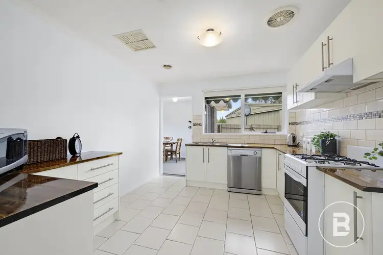 Fifth view of Homely house listing, 6 Kara Court, Sebastopol VIC 3356
