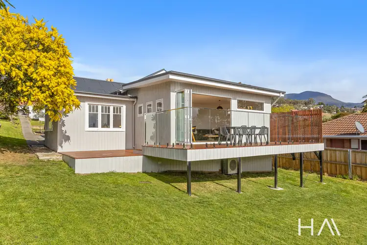 9 Ratho Street, Lenah Valley TAS 7008