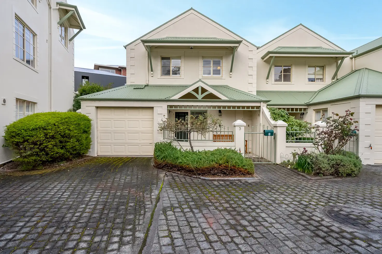 Main view of Homely unit listing, 3/9 Montgomery Court, Sandy Bay TAS 7005