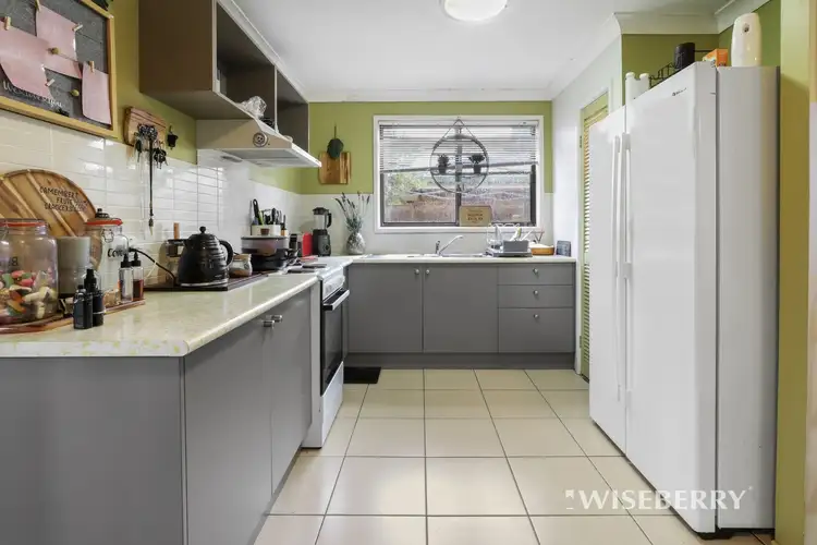 Second view of Homely house listing, 31 Sunset Parade, Chain Valley Bay NSW 2259