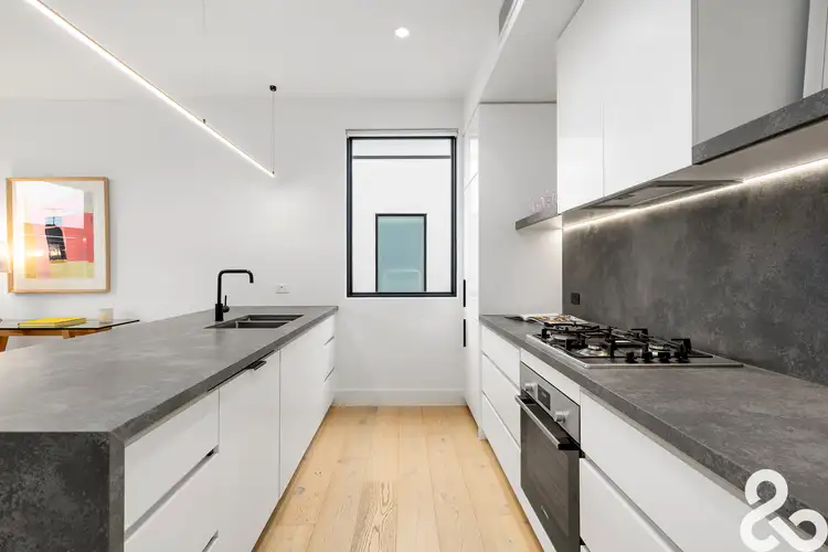 Fifth view of Homely townhouse listing, 2/9 Smith Street, Thornbury VIC 3071