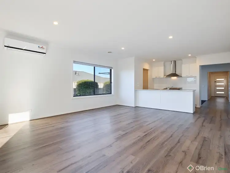 Fifth view of Homely house listing, 3 Cumberland Avenue, Warragul VIC 3820