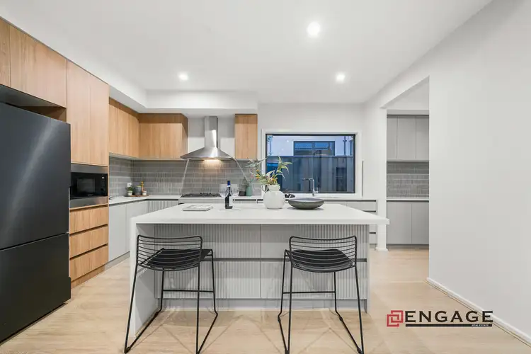 Fifth view of Homely house listing, 10 Masters Crescent, Mambourin VIC 3024