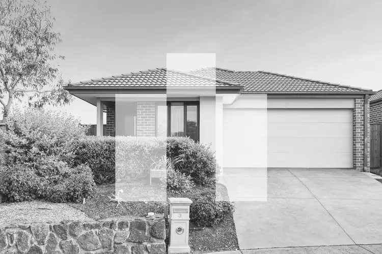 3 Salerno Crescent, Doreen VIC 3754