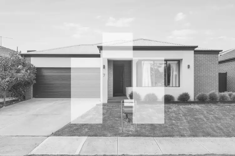 7 Havelberg Circuit, Doreen VIC 3754