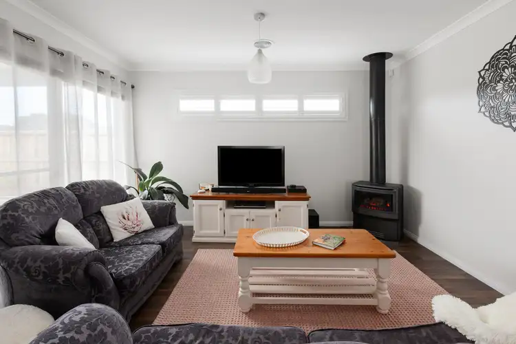 Sixth view of Homely house listing, 2 Nemes Walk, Doreen VIC 3754
