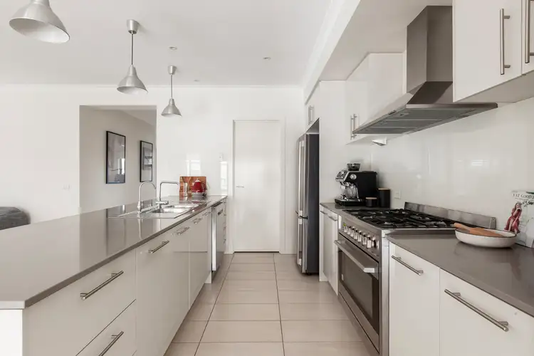 Sixth view of Homely house listing, 8 Eminence Boulevard, Doreen VIC 3754