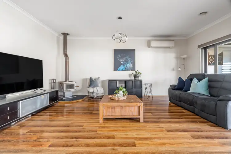 Fifth view of Homely house listing, 6 Bronte Crescent, Doreen VIC 3754