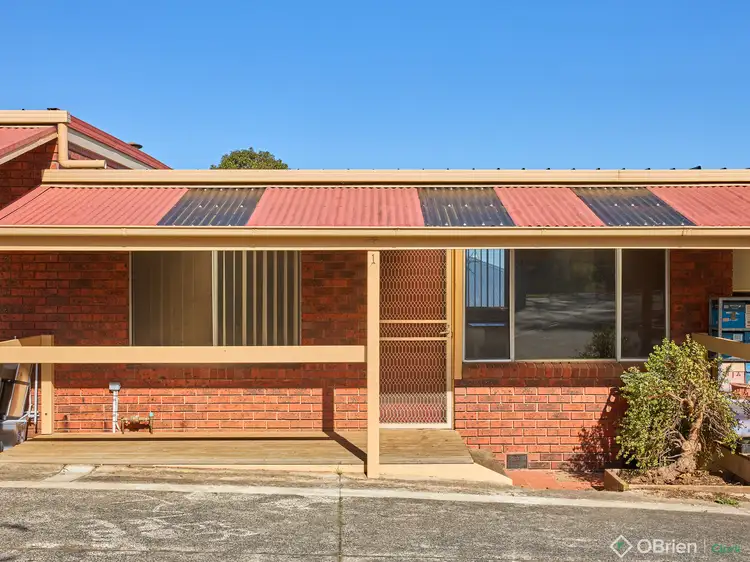 Main view of Homely unit listing, 3/6 Railway Avenue, Drouin VIC 3818