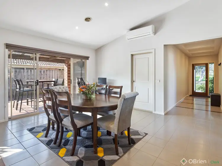 Fourth view of Homely house listing, 27 Rivendale Crescent, Drouin VIC 3818