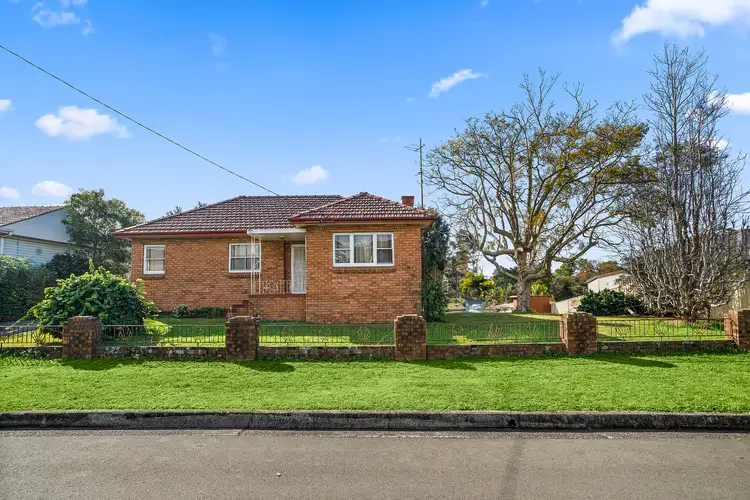 8-10 Balmoral Street, Balgownie NSW 2519
