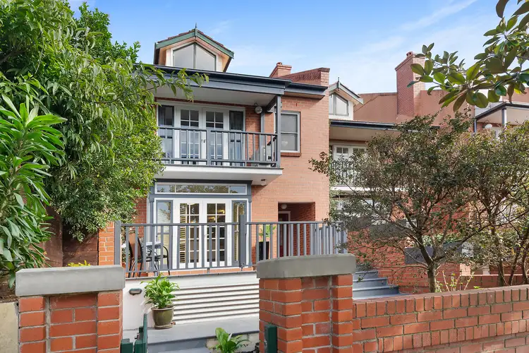 8A Merlin Street, Neutral Bay NSW 2089