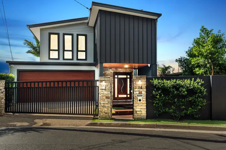 34 Albany Avenue, Currumbin QLD 4223