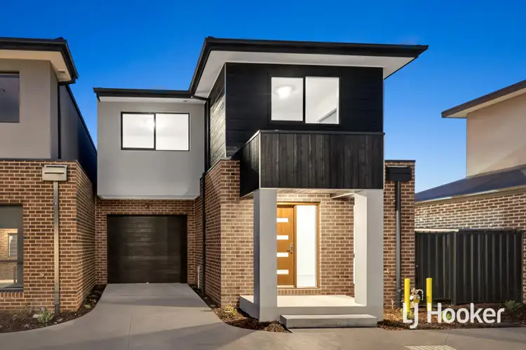 5 Tangerine Close, Dandenong VIC 3175