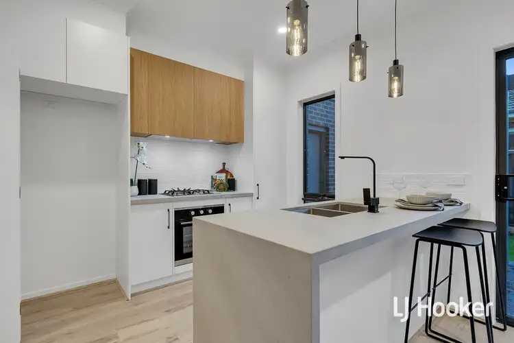 Fifth view of Homely townhouse listing, 5 Tangerine Close, Dandenong VIC 3175